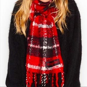 Victoria Secret Cozy Plaid Red, Black, & White Scarf 
Super soft, comfy & warm